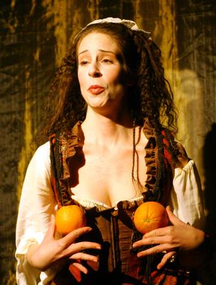 April de Angelis: Színházi Bestiák-stock-foto