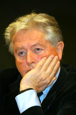 Szabó István és osztálytársai az ügynökmúltról nyilatkoztak-stock-foto