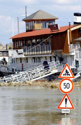Árvíz Budapesten-stock-foto