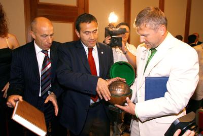 Bemutatták az Európa-bajnokság pályázati anyagát-stock-foto