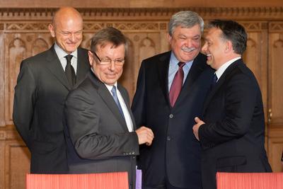 Pénzintézetek vezetőivel találkozott Orbán Viktor-stock-foto