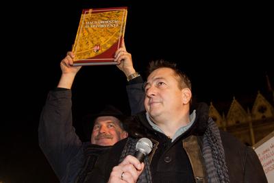 Kormánypárti tüntetés-stock-foto