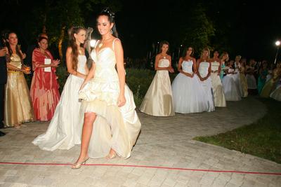 Füredi Anna-bál-stock-foto