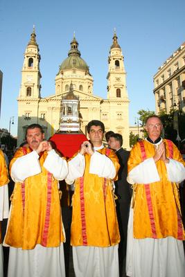 Szent Jobb körmenet-stock-foto