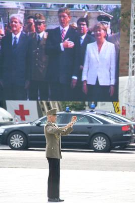 Augusztus 20-i tisztavatás a Hősök terén-stock-foto