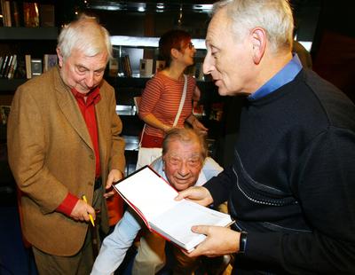 Megjelent Bacsó Péter filmkönyve-stock-foto