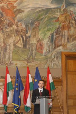 Sajtótájékoztató a miniszterelnök jelölt személyéről-stock-foto