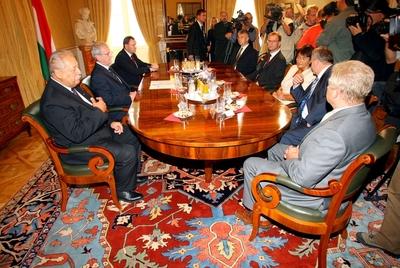 Sólyom bemutatta legfőbb ügyész-jelöltjét-stock-foto