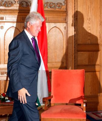 Bill Clinton Budapesten-stock-foto