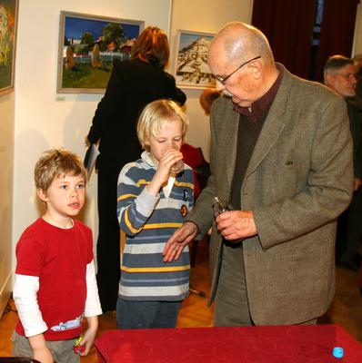 Rajzok és írások – Makovecz Imre könyvbemutatója-stock-foto