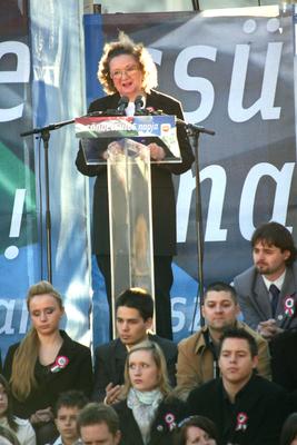 A Fidesz ünnepi nagygyűlése az Erzsébet-hídnál-stock-foto