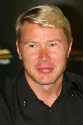 Mika Hakkinen Budapesten kampányol-stock-photo