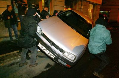 Molotovval ünnepelt a Magyar Önvédelmi Mozgalom-stock-foto