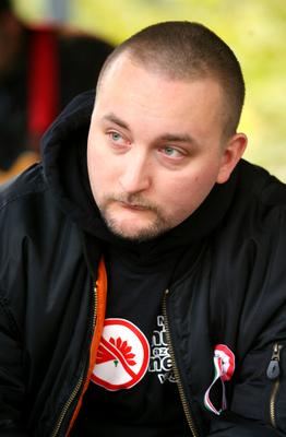 Molotovval ünnepelt a Magyar Önvédelmi Mozgalom-stock-foto