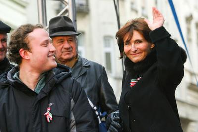 Az MSZP március 15.-ei rendezvénye a Pilvaxnál-stock-foto