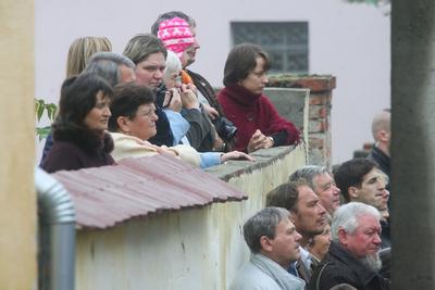 Felavatták a nagytétényi Országzászlót-stock-foto
