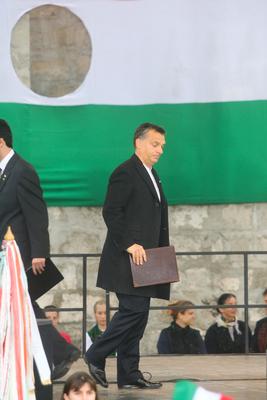 Felavatták a nagytétényi Országzászlót-stock-foto