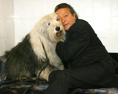 Művészek az állatokért a Tháliában-stock-foto