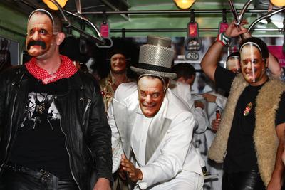 Nagy Ferók a metróban-stock-foto