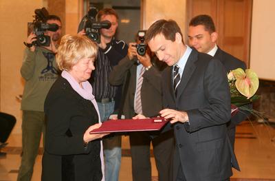 Rejtő Ildikó átvette a nemzet sportolója címet-stock-foto