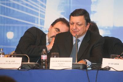 Az Európai Néppárt budapesti gyűlése-stock-foto