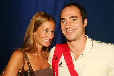 Olimpikonjainkat ünnepelték a SYMA csarnokban-stock-foto