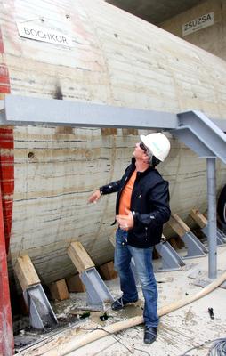 Fúrópajzs keresztelő az Etele téren-stock-foto