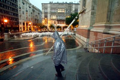 Vihar augusztus 20-án-stock-foto