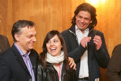 Ünnepel a Fidesz-stock-foto