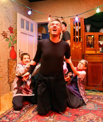 Forgatják a Kire ütött ez a gyerek? című tévéfilmet-stock-foto