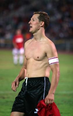 A pilóták nyerték a jótékonysági labdarúgó-mérkőzést-stock-foto