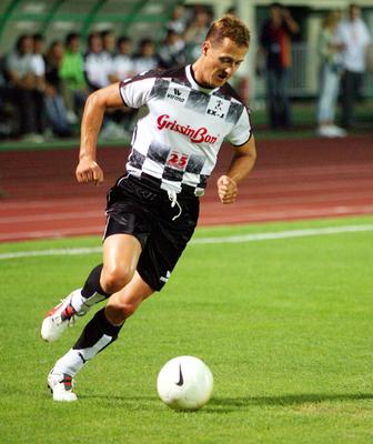 A pilóták nyerték a jótékonysági labdarúgó-mérkőzést-stock-foto