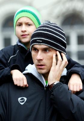 Fradi-drukkerek tüntettek a PM előtt-stock-foto