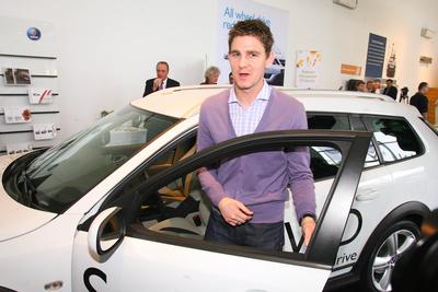 Gera új autót kapott-stock-foto