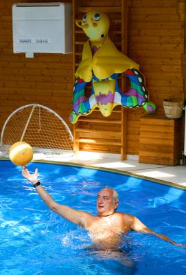 A Tanár Úr birtokán a Heti Hetes-stock-foto