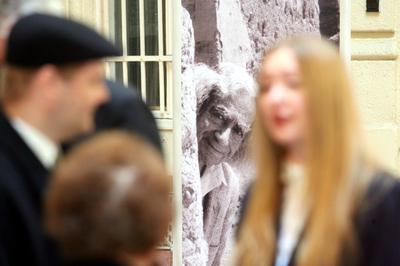 Faludy György emléktábla-stock-foto