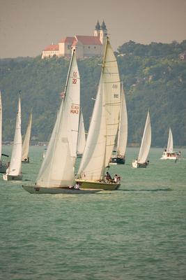 Kékszalag vitorlásverseny-stock-foto