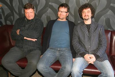 Feloszlik a Kispál és a Borz-stock-foto