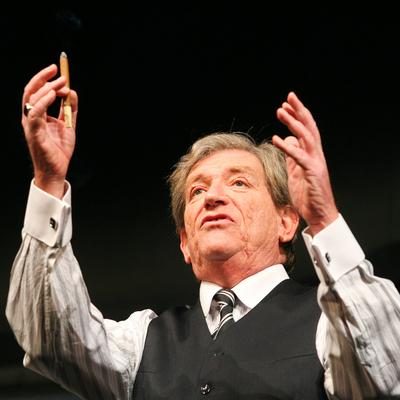 Molnár Ferenc: Egy, kettő, három-stock-foto