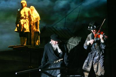Joseph Stein-Jerry Block-Sheldon Harnick: Hegedűs a háztetőn-stock-foto