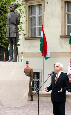 Batthyány szobor leleplezése a Batthyány téren-stock-foto