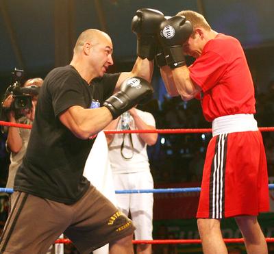 Sztárbox gála - senki sem úszta meg pofon nélkül!-stock-foto