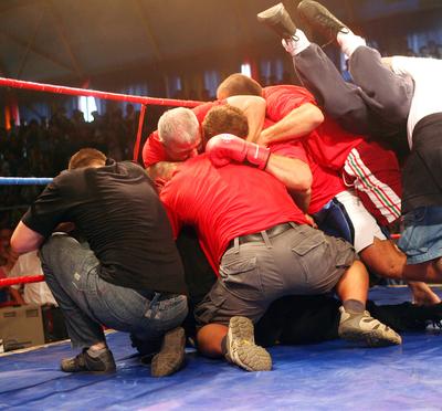 Sztárbox gála - senki sem úszta meg pofon nélkül!-stock-foto