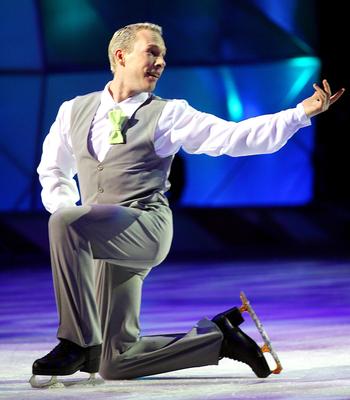 Sztárok a jégen-stock-foto