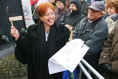 Tüntetés az egészségbiztosítási rendszer átalakítása ellen-stock-foto