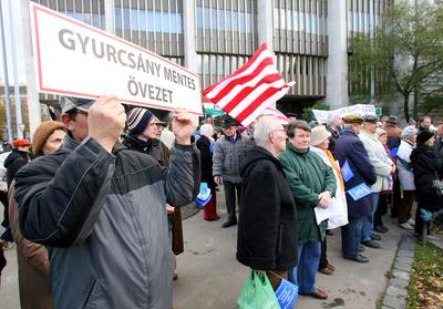 Tüntetés az egészségbiztosítási rendszer átalakítása ellen-stock-foto