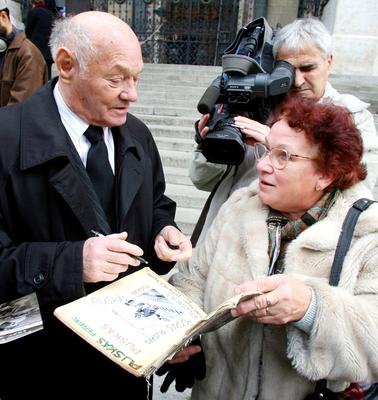 Felravatalozták Puskás Ferencet a Bazilikában-stock-foto