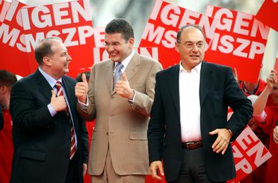 MSZP nagygyűlés a Batthyány örökmécsesnél-stock-foto