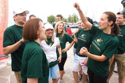 Sárkányhajó verseny-stock-foto