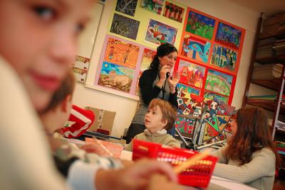 Igazgyöngy Alapfokú Művészetoktatási Intézmény-stock-foto